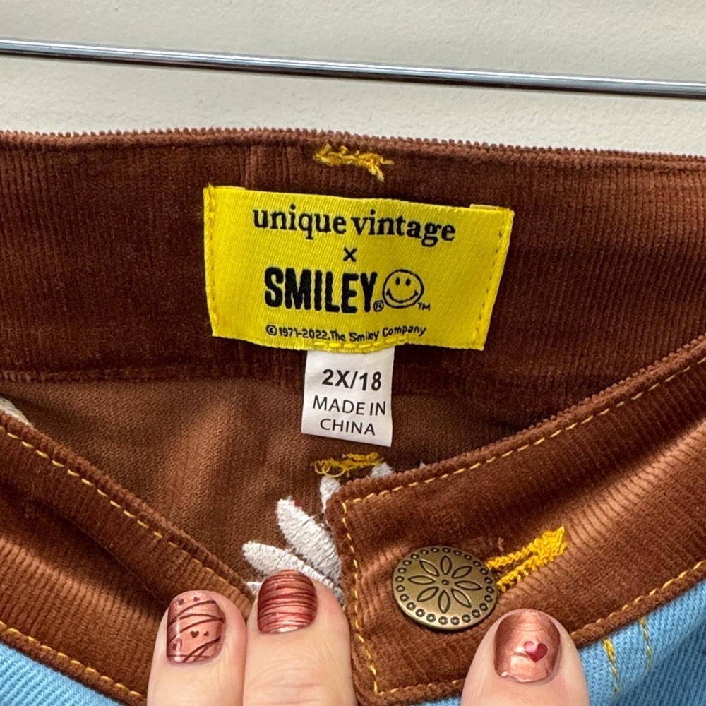 Unique Vintage Blue and Brown Flare Jeans Size 18 - Picture 2 of 5